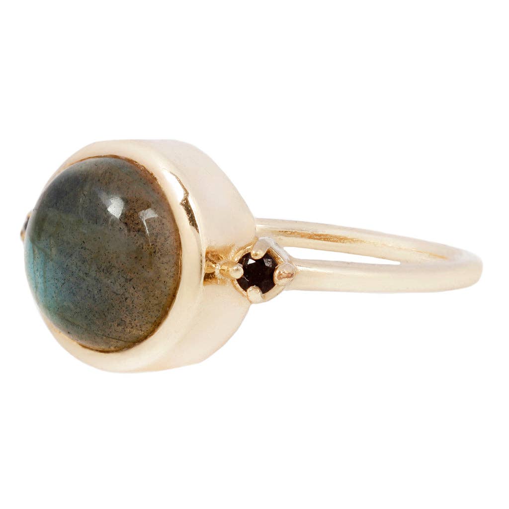 Hidden Star Ring with Labradorite and Black Spinel