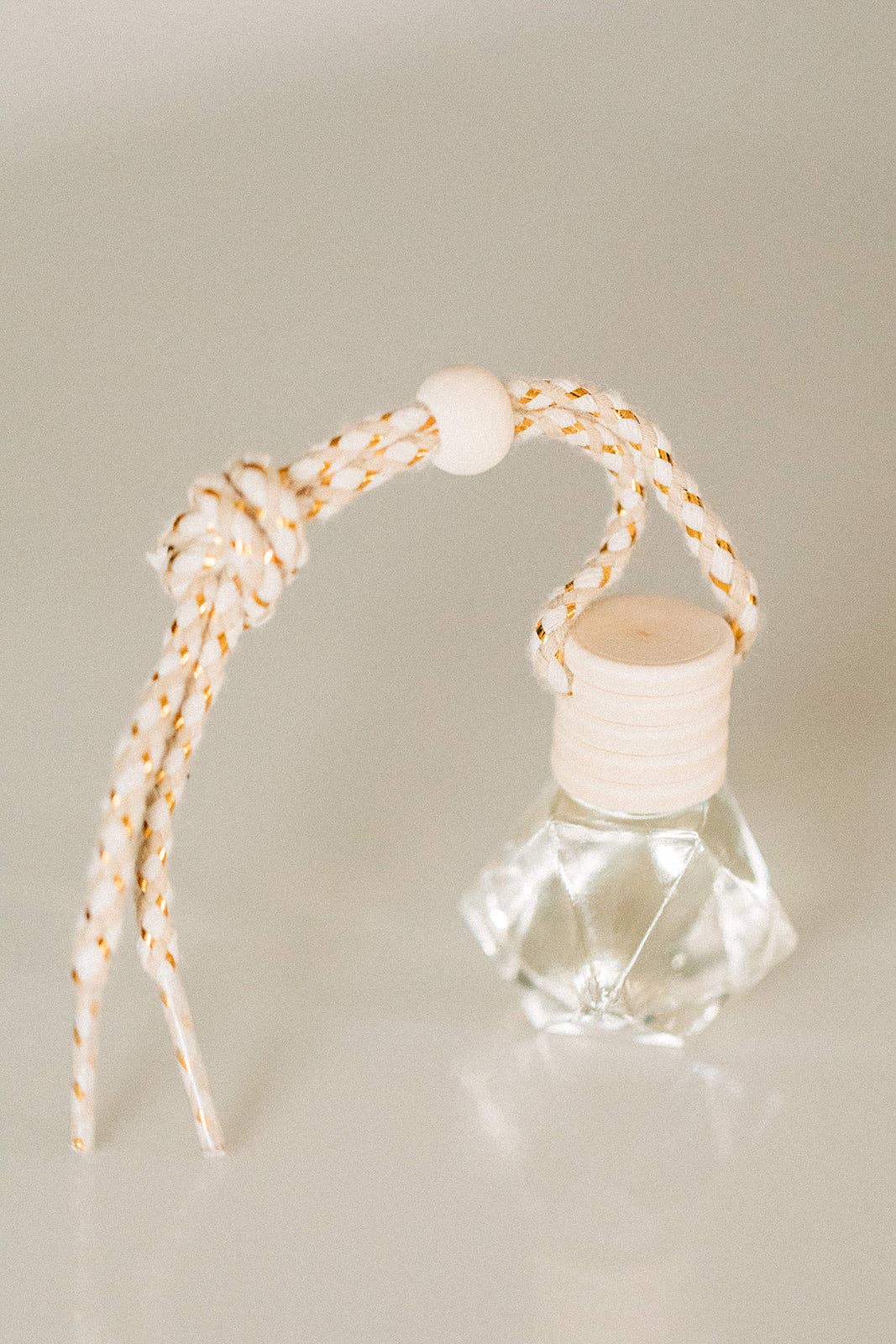 Frosted Pine + Juniper Scented Car Diffuser