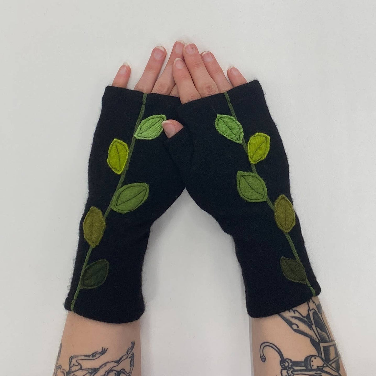 Pink Leaves Fingerless Cashmere Gloves