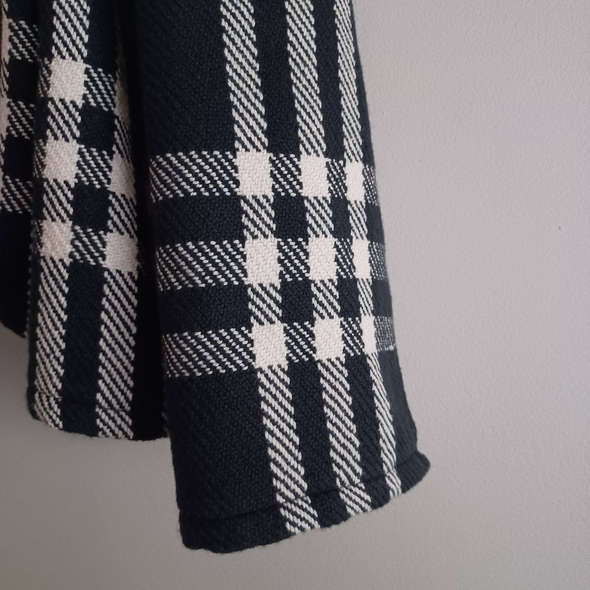Checkered-Twill Handwoven Towel: Black and White
