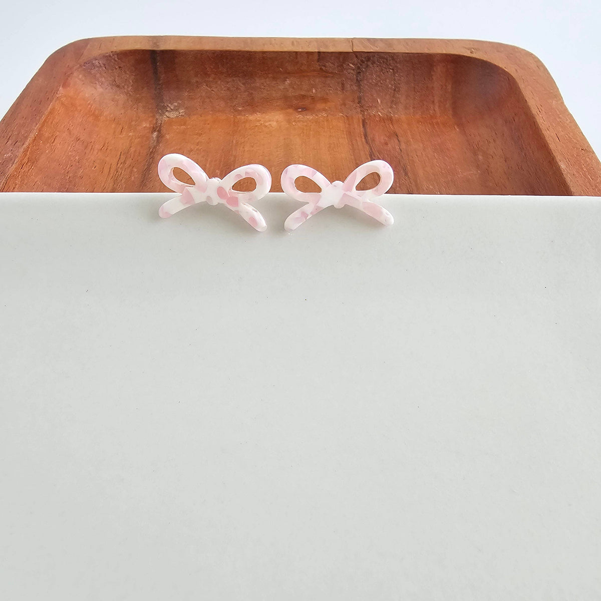 Bowie Studs in Powder Pink Dot