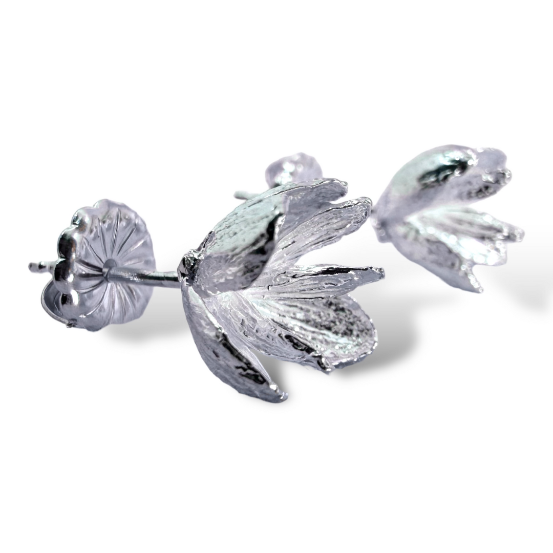 Bright Cedar Flowers Studs