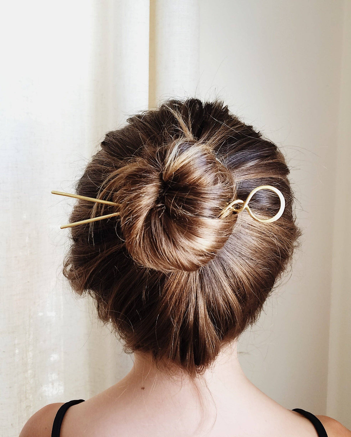 TWIST Bun Pin: Brass / Large