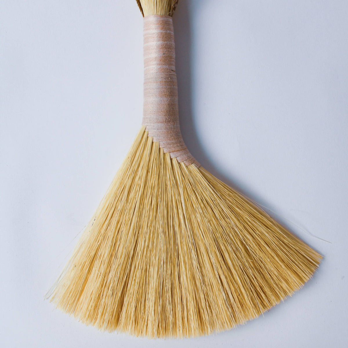 Tampico Wing - Pink/Leather Cord