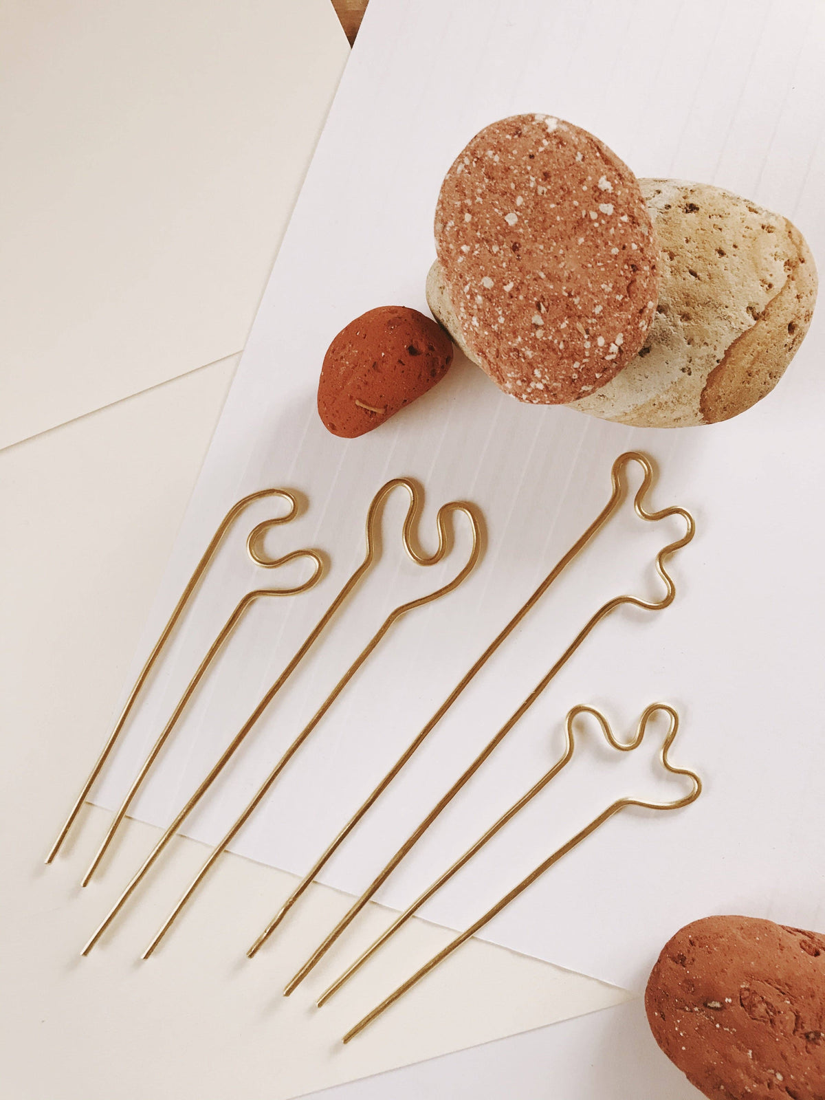 SQUIGG Bun Pin: Brass / Large