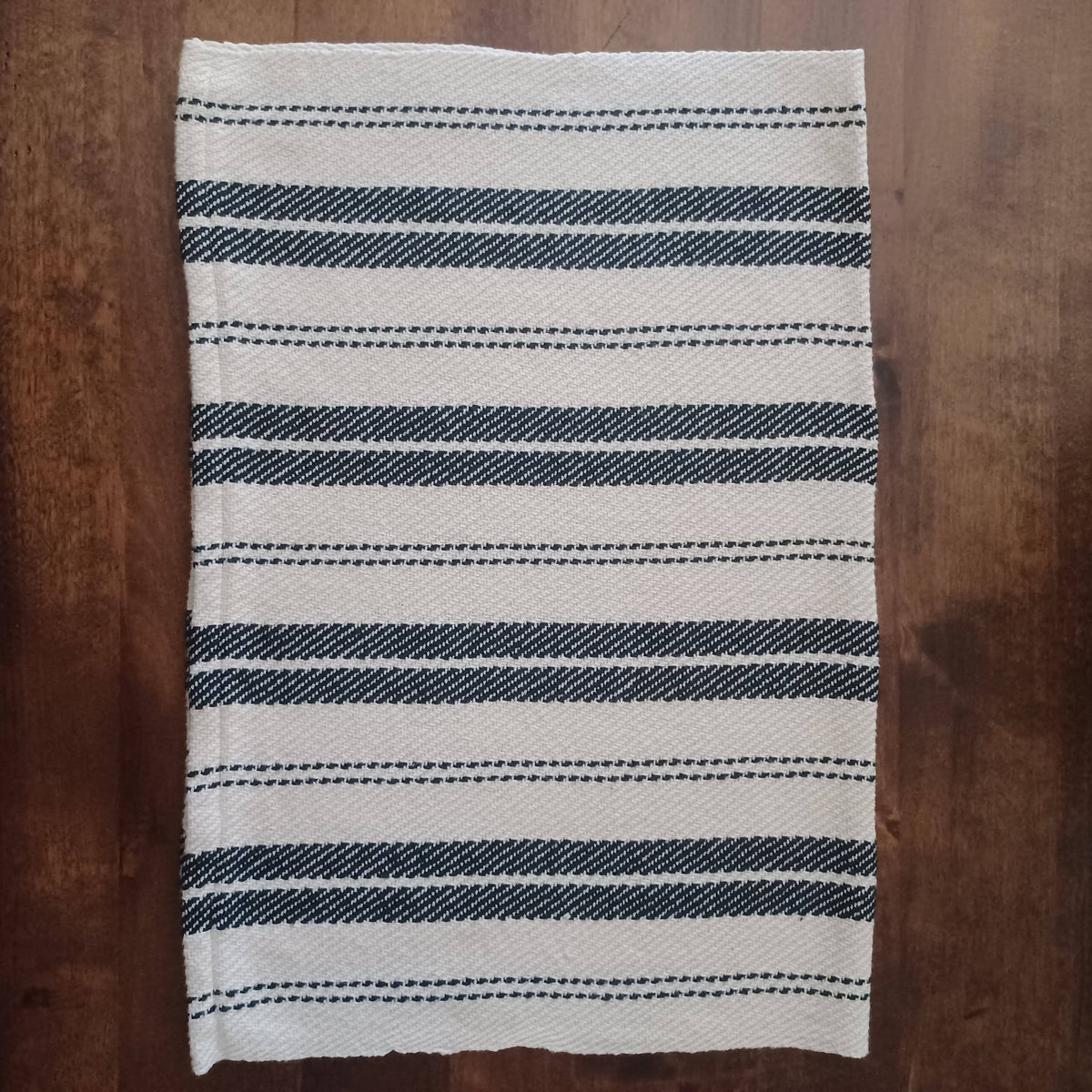 Handwoven Kitchen Towel: Farmhouse Style