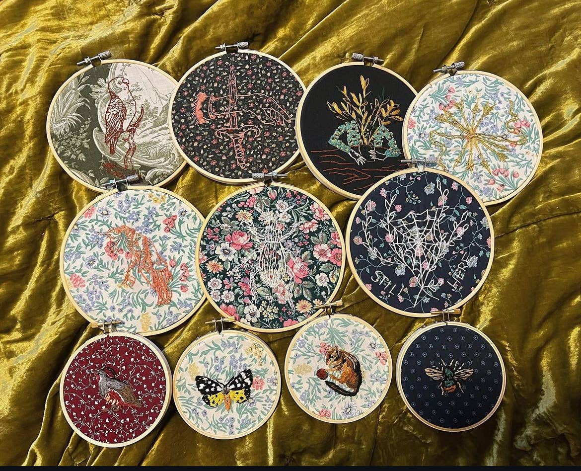 Hand-Embroidered Hoop Wall Art: Animals
