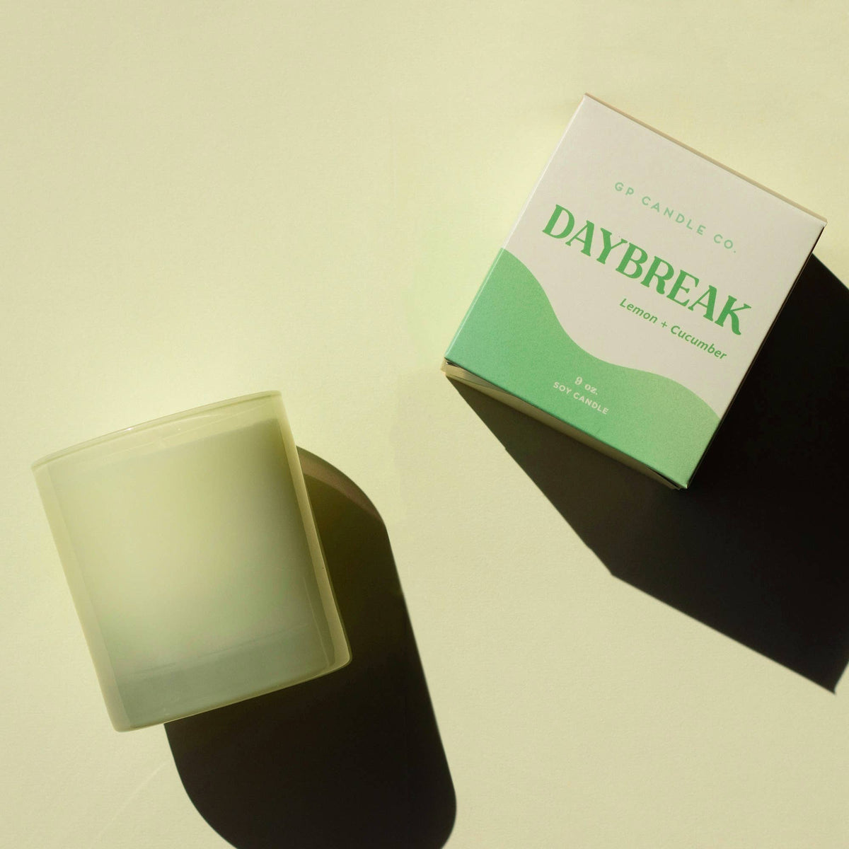 Daybreak 9 oz. Hue Candle (Lemon + Cucumber)