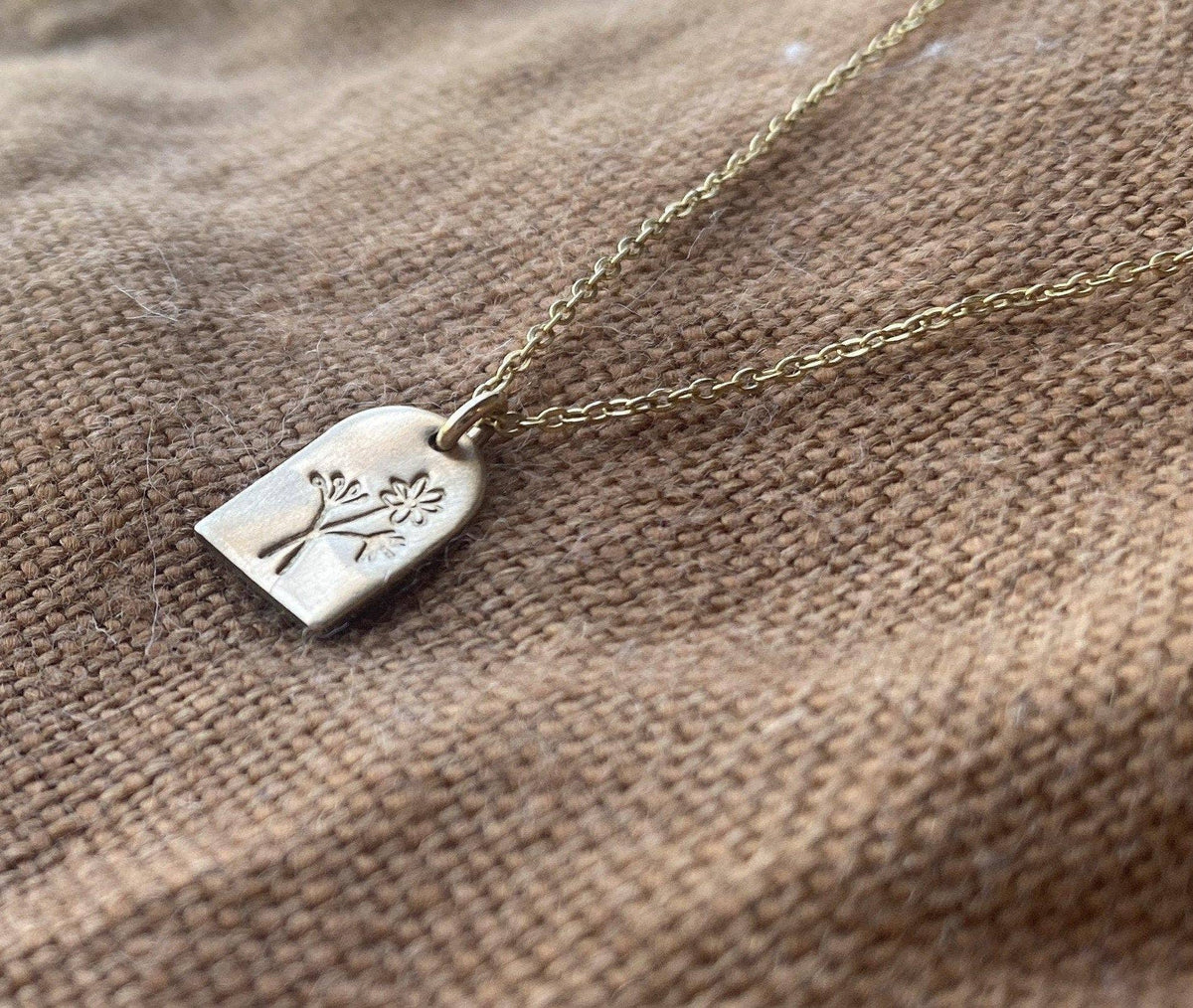 Wildflower Arch Necklace: Sterling Silver