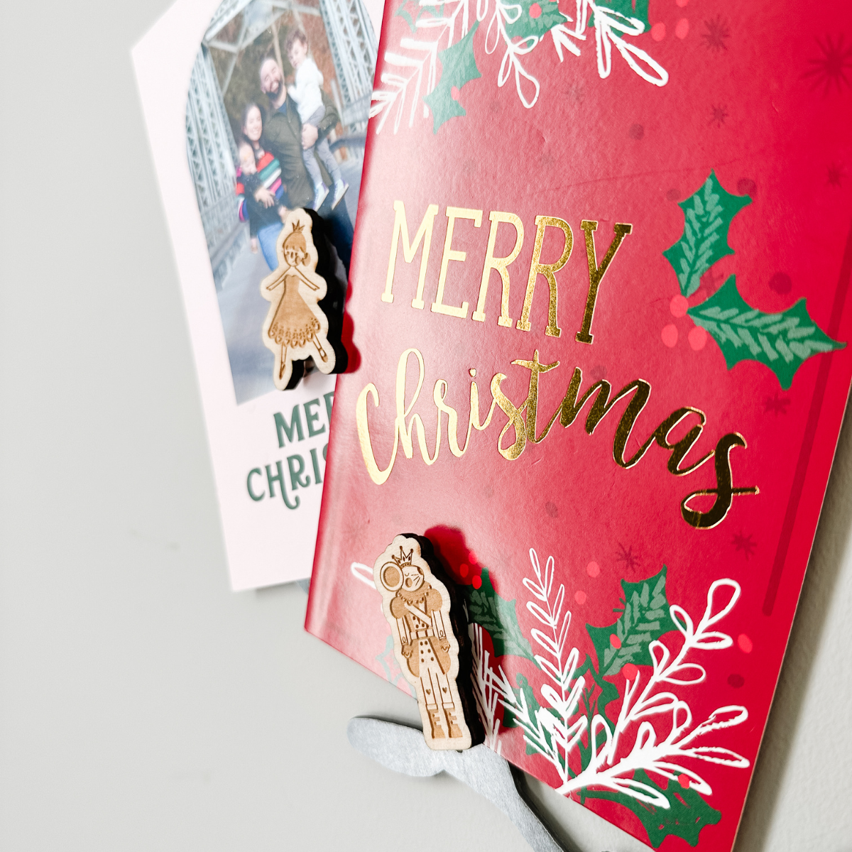 Christmas Wreath Magnetic Christmas Card Sign: 22