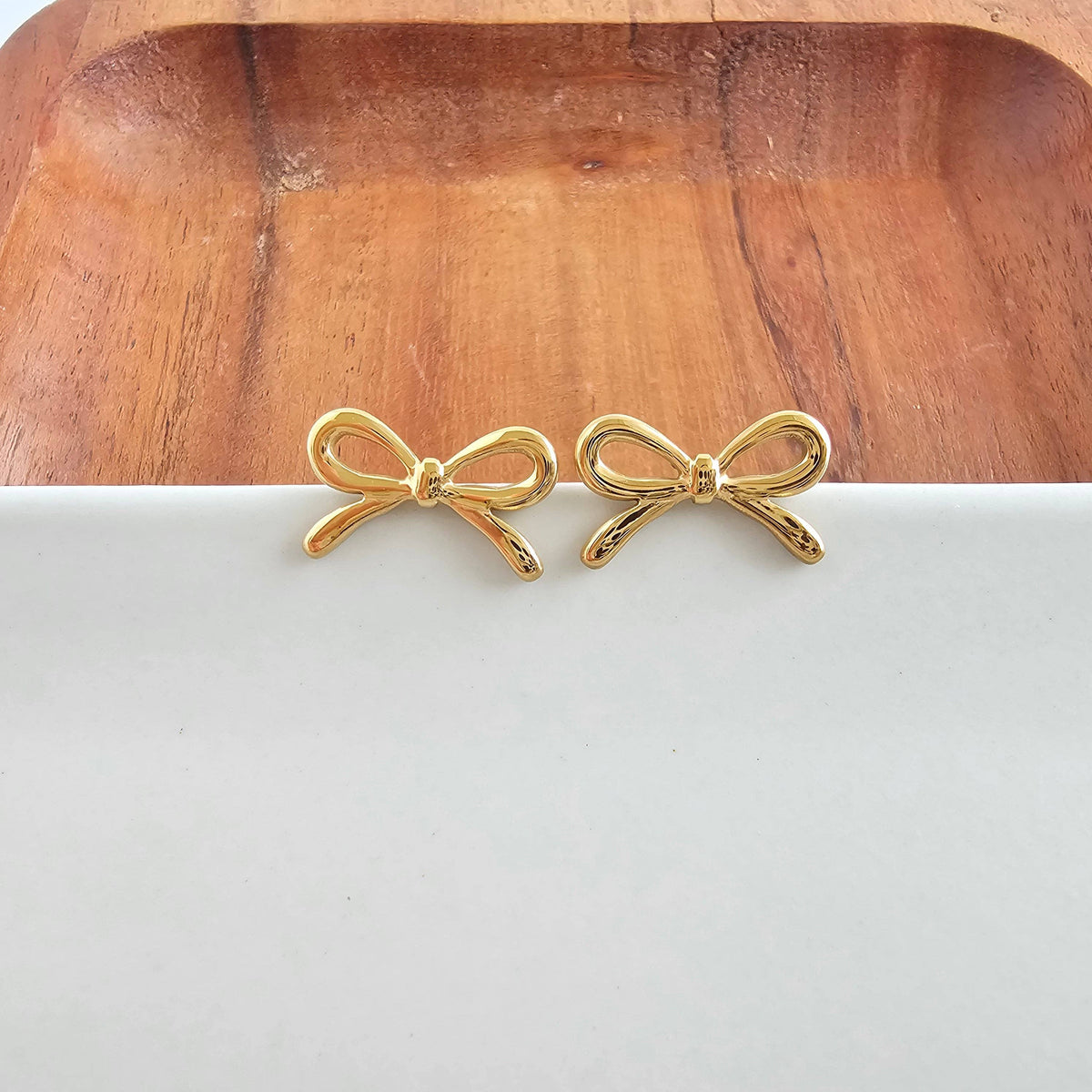 Luxe Bowie Studs in Gold