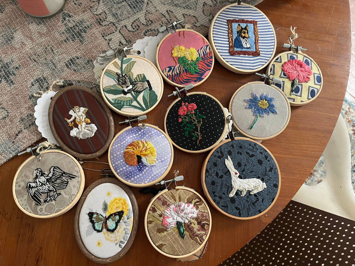 Mini Embroidery Hoops: Plants & Floral