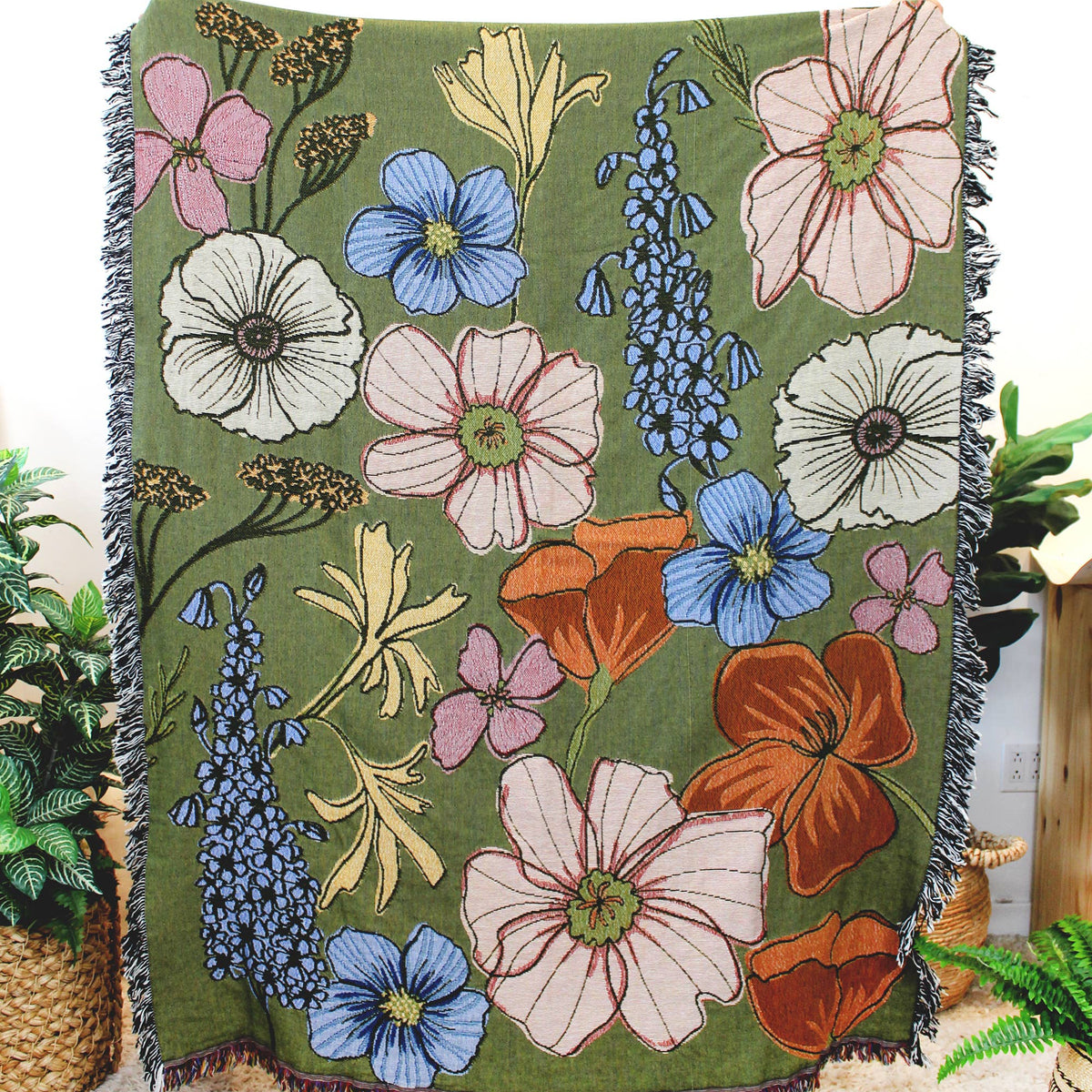 Wild Flowers Tapestry Blanket
