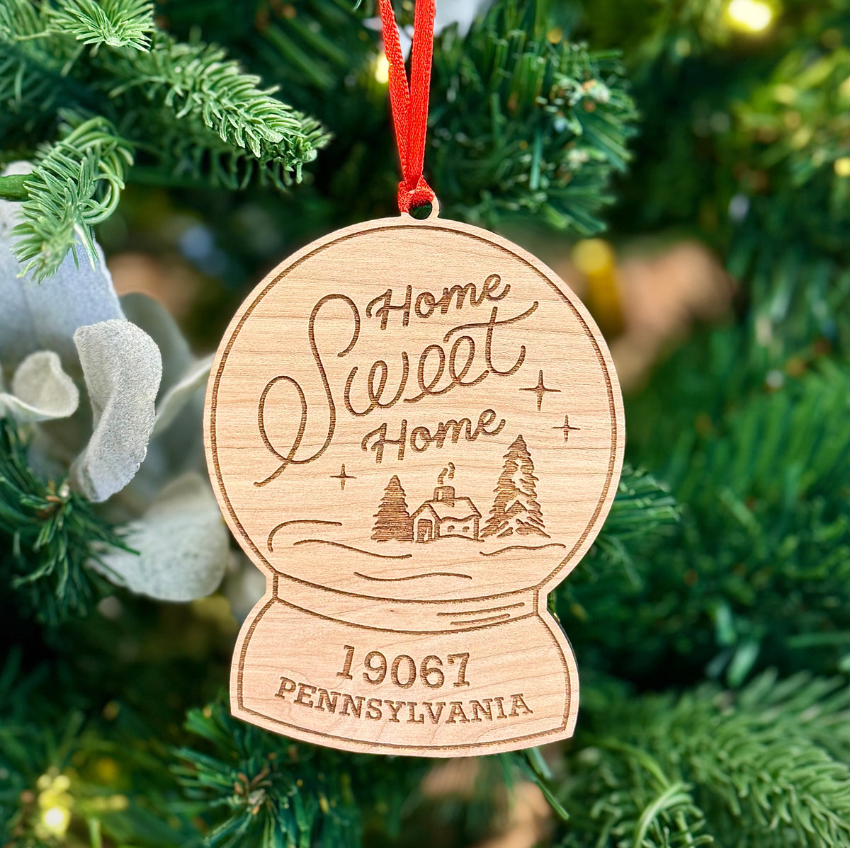 19067 "Home Sweet Home" Snow Globe Ornament