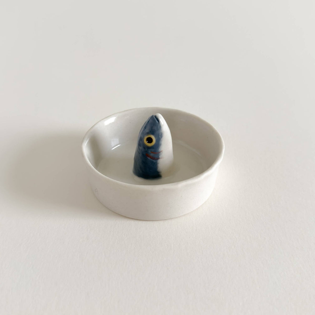Hand-Painted Porcelain Sardine Bowl - Head