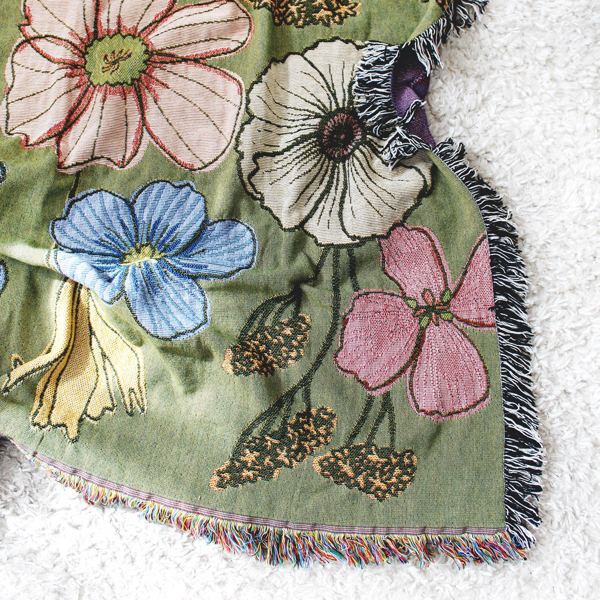 Wild Flowers Tapestry Blanket