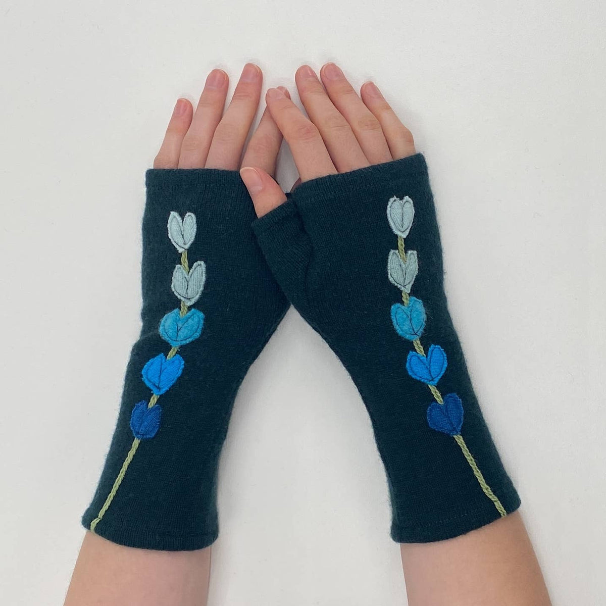 Lupine Gold Fingerless Cashmere Gloves