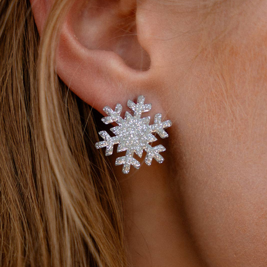 Snowflake Studs in Silver Glitter