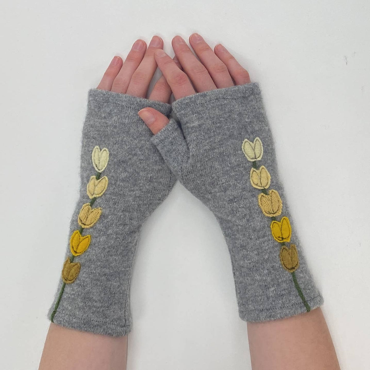 Lupine Gold Fingerless Cashmere Gloves
