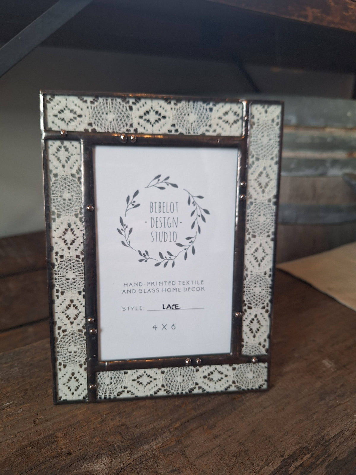 Frame Lace: 5 x 7