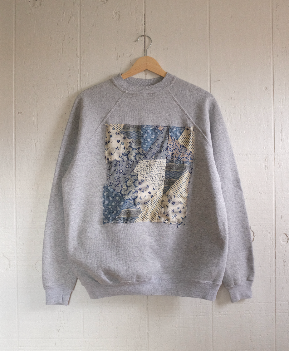 Quilt Patch Pullover - Grey M