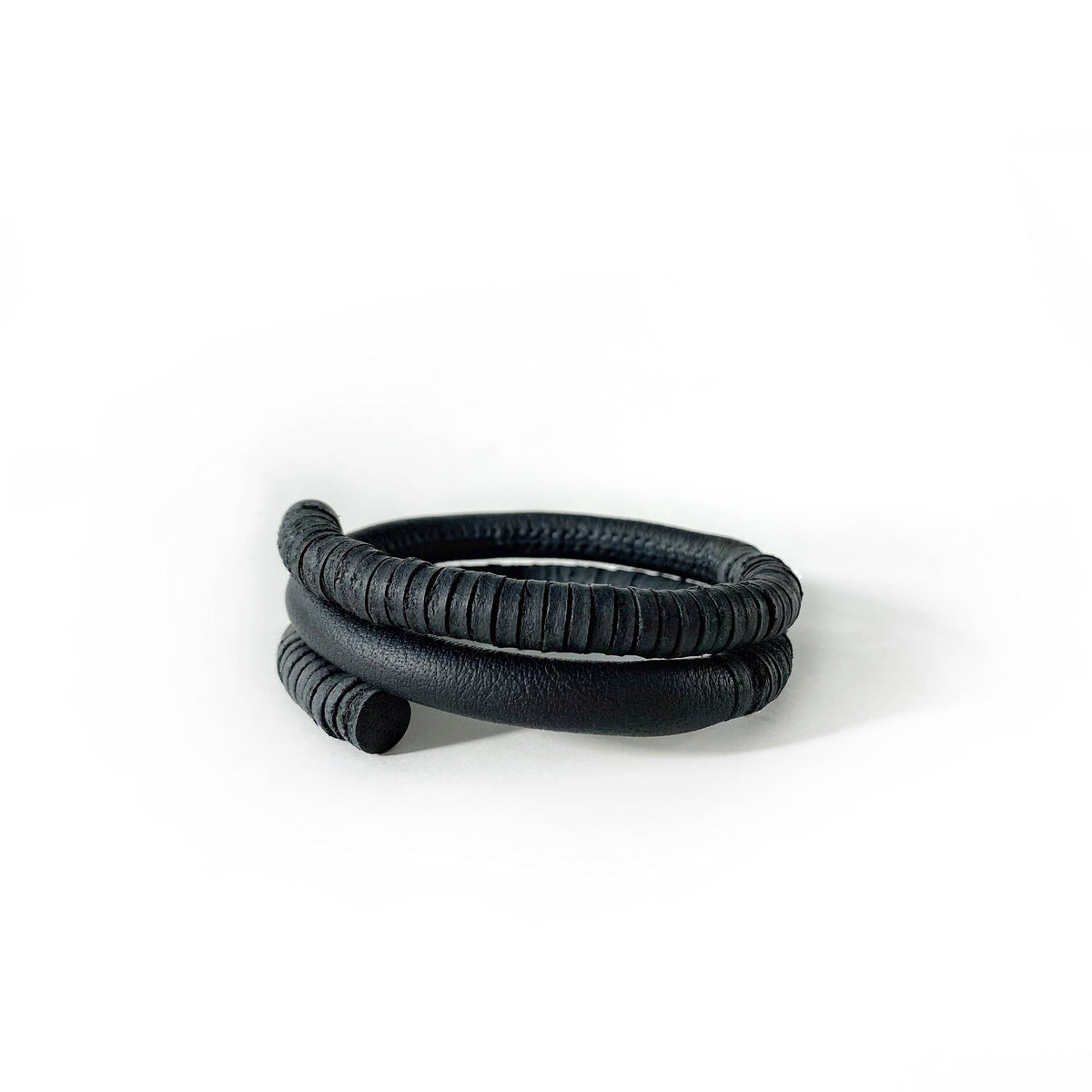 B006 unisex leather bracelet